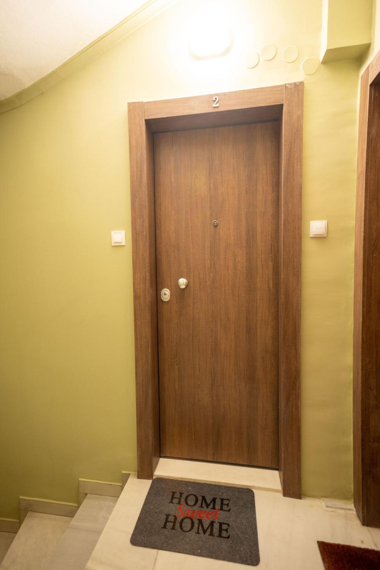 F & B Collection - Flat For 3 Appartement Thessaloniki Buitenkant foto